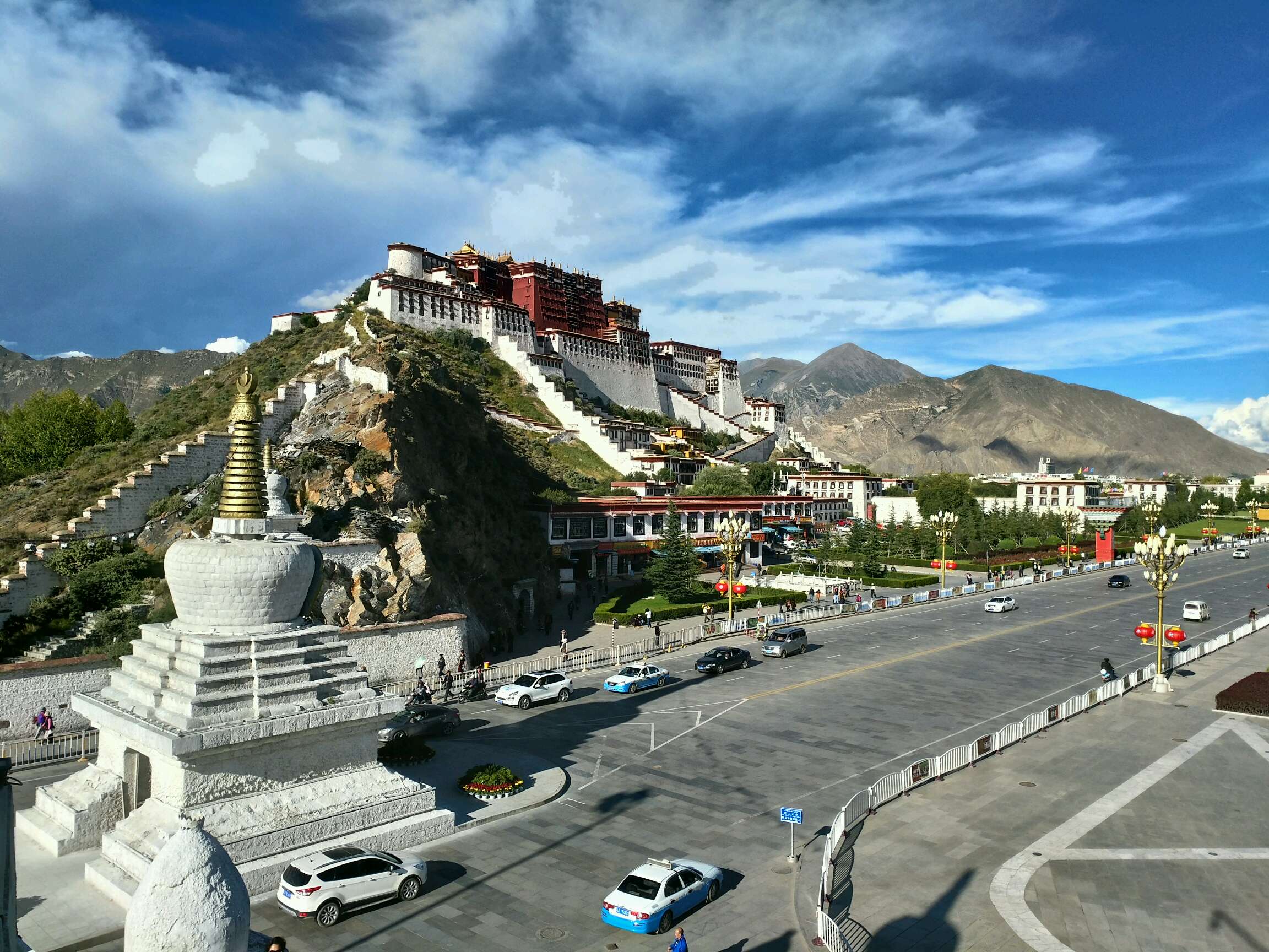 西藏，神秘丰富的土地探索之旅